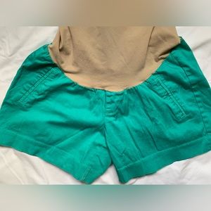 Motherhood Maternity size small. Green shorts. Full panel.